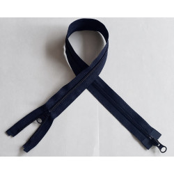 YKK double slider plasic, nylon zip, size 5 - Navy - 80cm, placed across on the white background