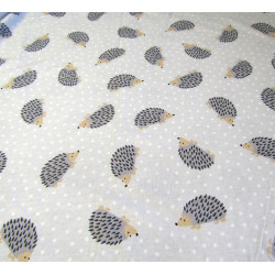 Cotton interlock jersey - Hedgehogs on light grey, the full view on the fabric pattern