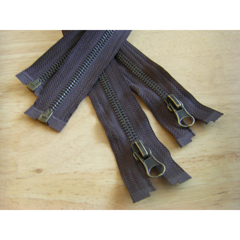 Open-ended metal zip - brown - 45cm long - Antique brass- zip teeth color