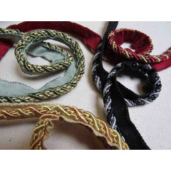 Two-tone upholstery piping cord - olive&beige