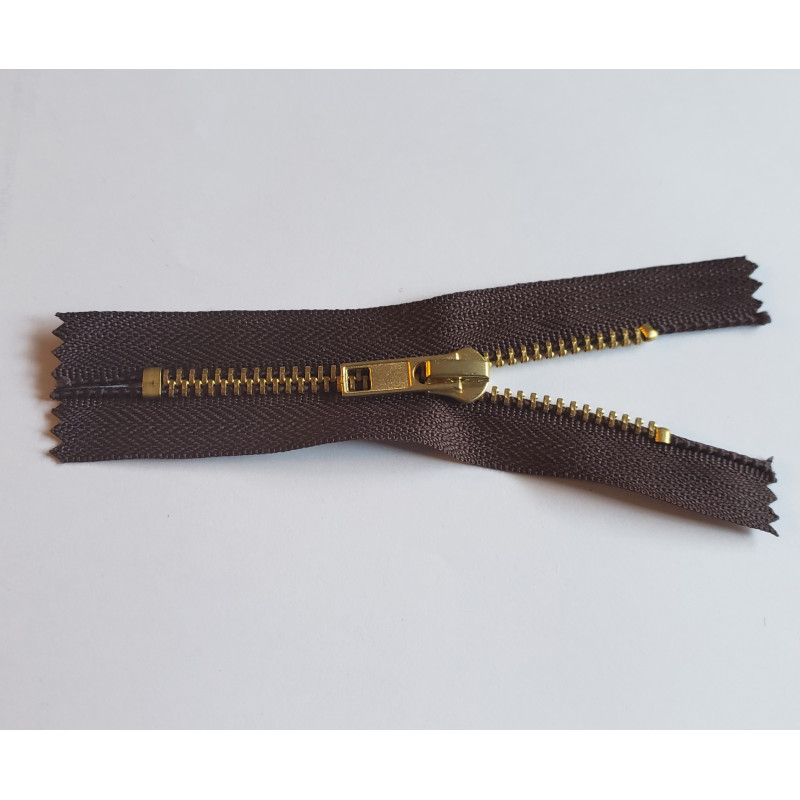 Metal, closed-end zip jeans, 10cm (4'') long - brown color tape and brass teeth