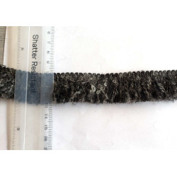 Short wool fringe 30mm -dark grey blend color, on a white background with measuring tape