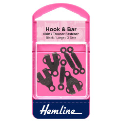 Hook and Bar - Large - metal gun - pack of 3, placed on a white background