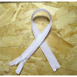 Invisible Zip 45 cm - white - open end zip on a wooden background