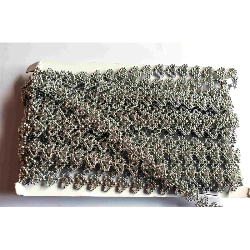 Rhinestones trim- hearts, full reel placed on the table