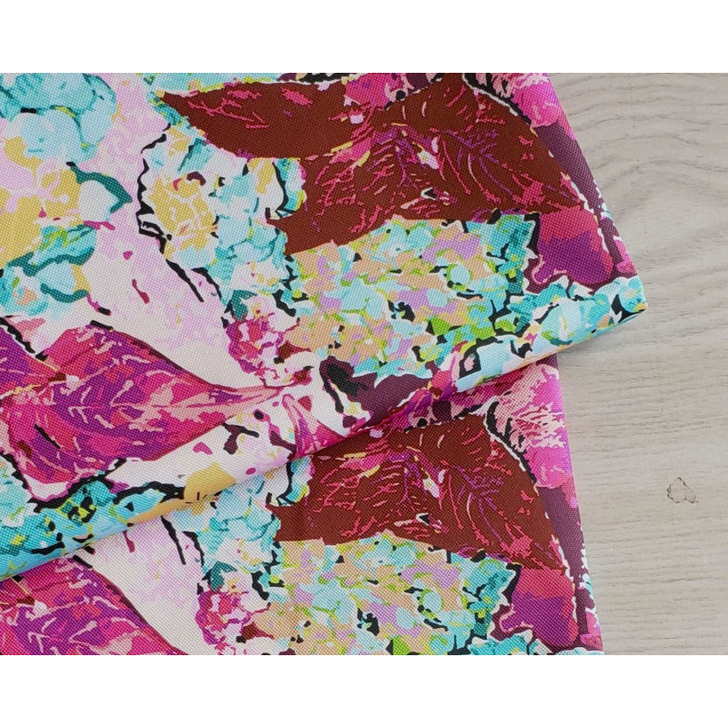 Watercolour Hydrangeas  - water-resistant  canvas fabric, photo with the fold